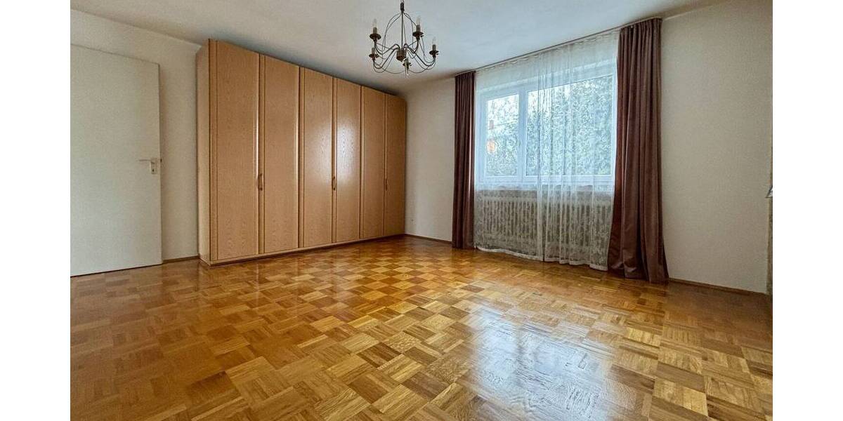 Doppelhaushälfte Balingen - 6 Zimmer, 130 m&sup2;, 1.200&euro; | Angebot:26377654