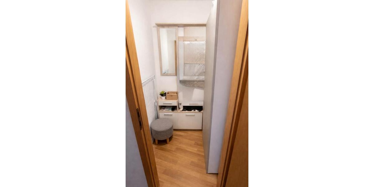 Etagenwohnung Hockenheim - 2 Zimmer, 70 m&sup2;, 905&euro; | Angebot:25399854