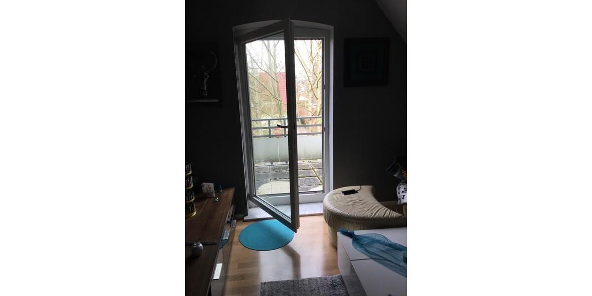 Dachgeschoßwohnung Petersberg - 2 Zimmer, 36 m&sup2;, 409&euro; | Angebot:26657705