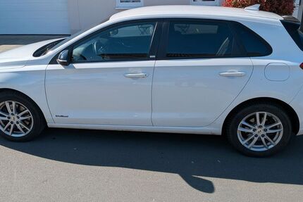 Hyundai i30 61.156 km 15.000 &euro; Wolsfeld 54636