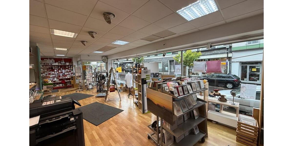 Ladenlokal in Toplage von Burscheid Zentrum zimmer