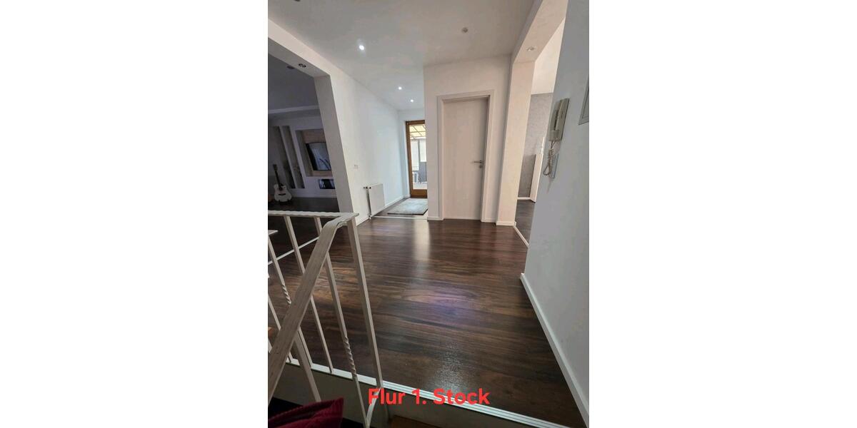 Doppelhaushälfte Bad Mergentheim - 7 Zimmer, 238 m&sup2;, 585.000&euro; | Angebot:24609586