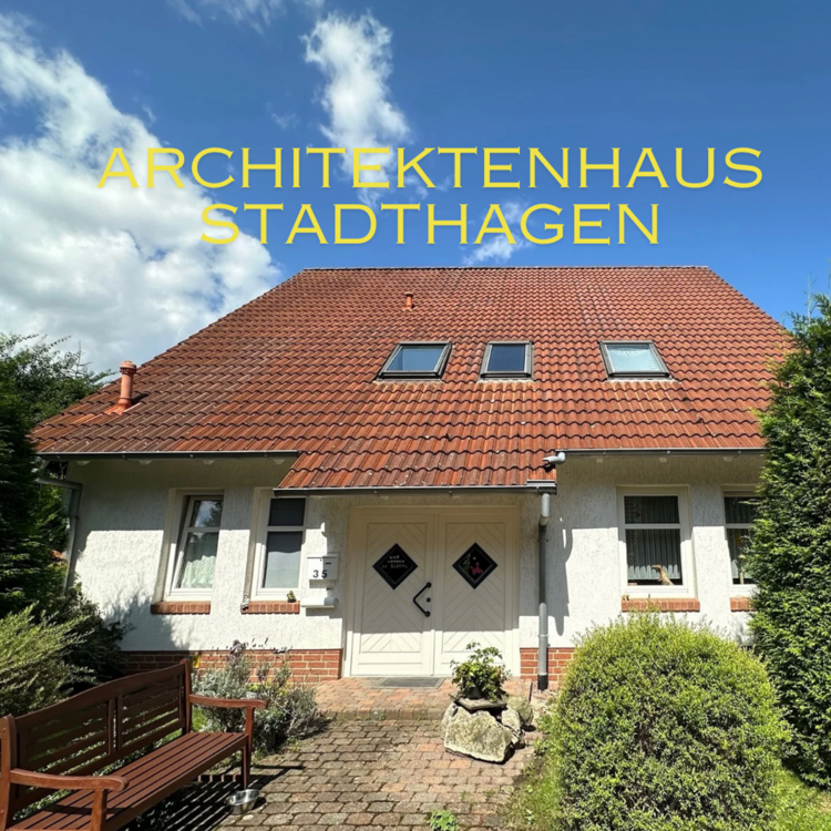 Haus zum Kaufen in Stadthagen 439.000 € 216 m²