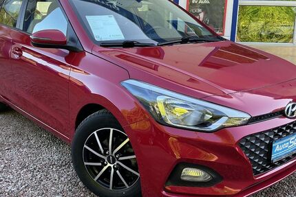 Hyundai i20 77.150 km 10.990 &euro; Lensahn 23738