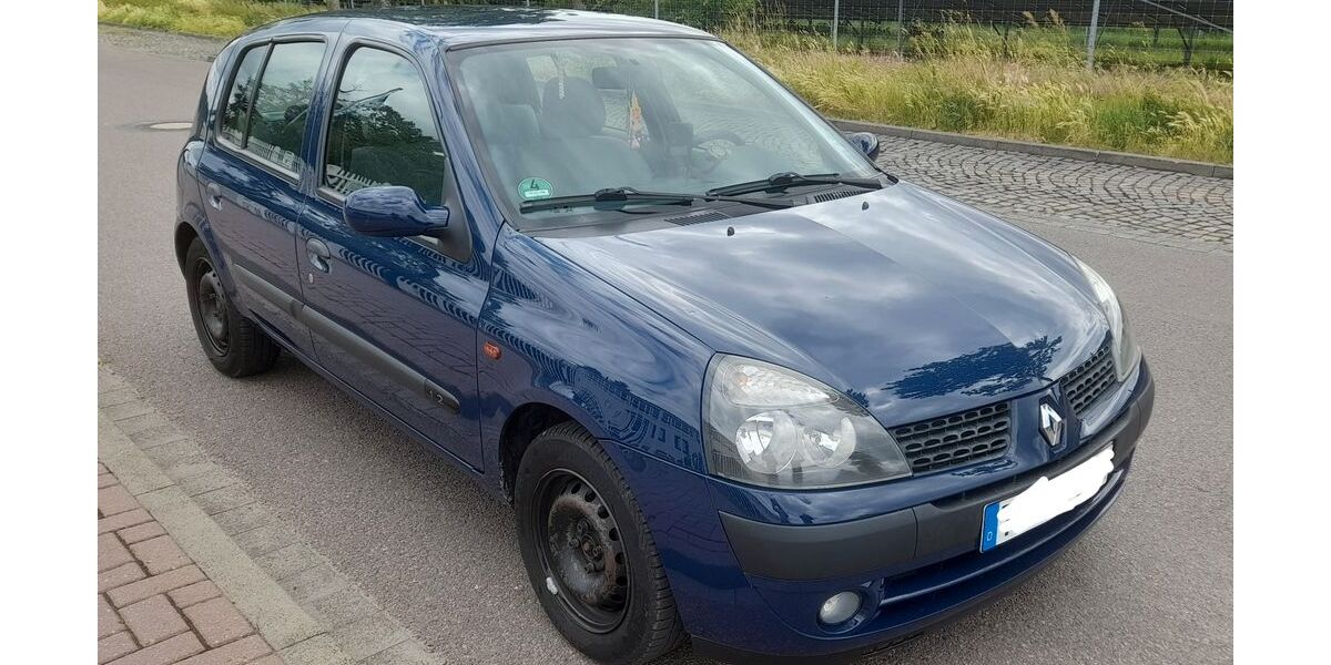 Renault Clio 172.800 km 1.500 &euro; Wittenberg 06886