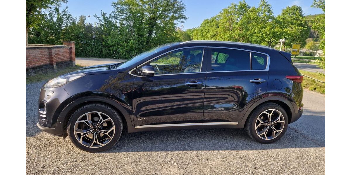 Kia Sportage 150.000 km 16.500 &euro; Singen 78224