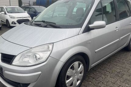 Renault Scenic 159.000 km 3.300 &euro; Beselich- Obertiefenbach 65614