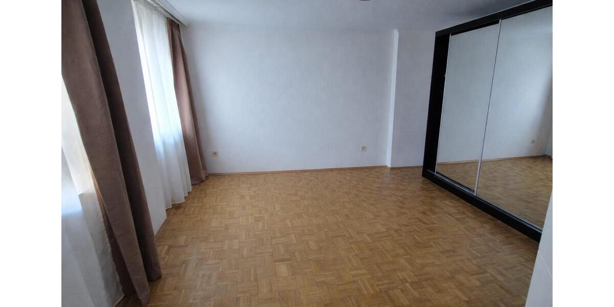 Etagenwohnung Aachen Aachen-Mitte - 4 Zimmer, 80 m&sup2;, 720&euro; | Angebot:25947699