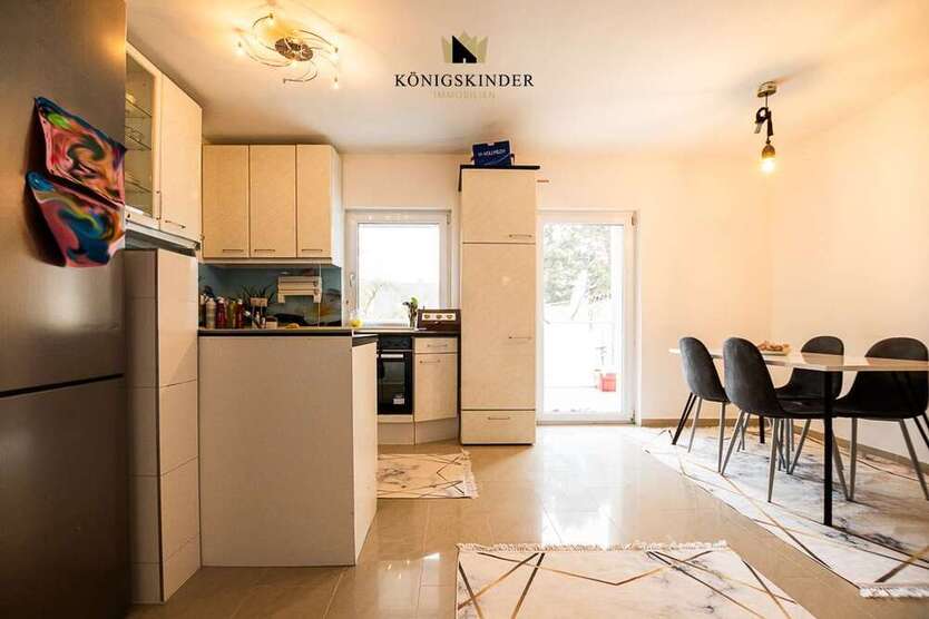 Haus zum Kaufen in Augsburg 1.198.000 € 220 m²