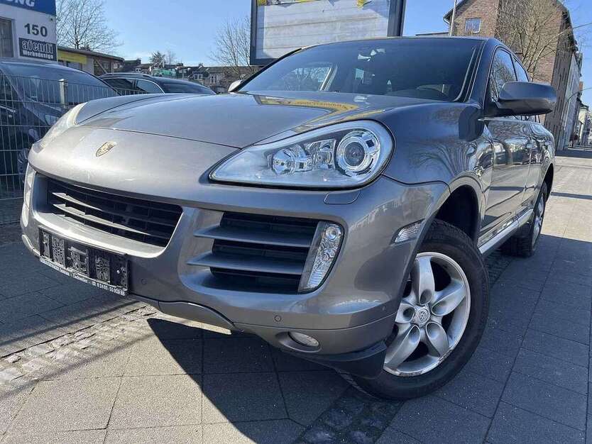 Porsche Cayenne 182.069 km 11.599 € Eschweiler 52249