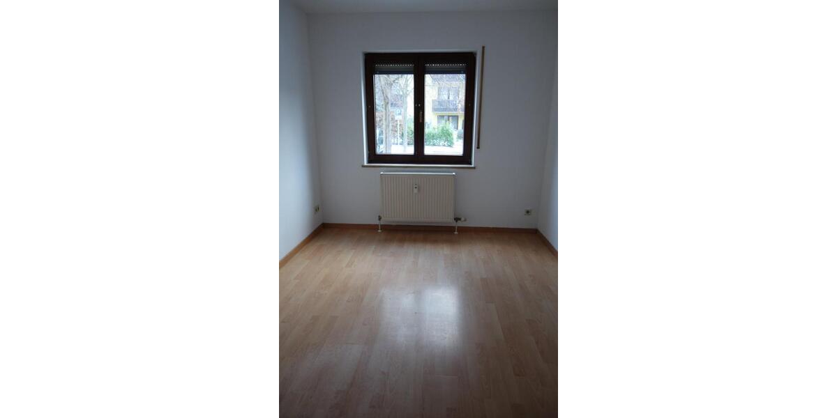 Erdgeschoßwohnung Machern - 4 Zimmer, 95 m&sup2;, 177.600&euro; | Angebot:24494480