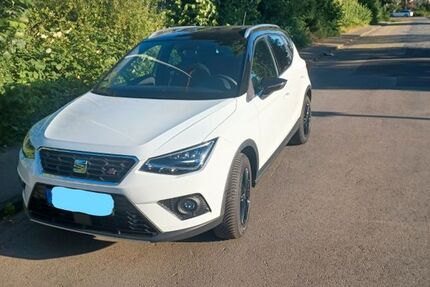 Seat Arona 13.700 km 16.650 &euro; Duisburg 47119