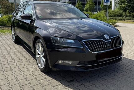 Skoda Superb 235.000 km 9.700 &euro; Erkner 15537