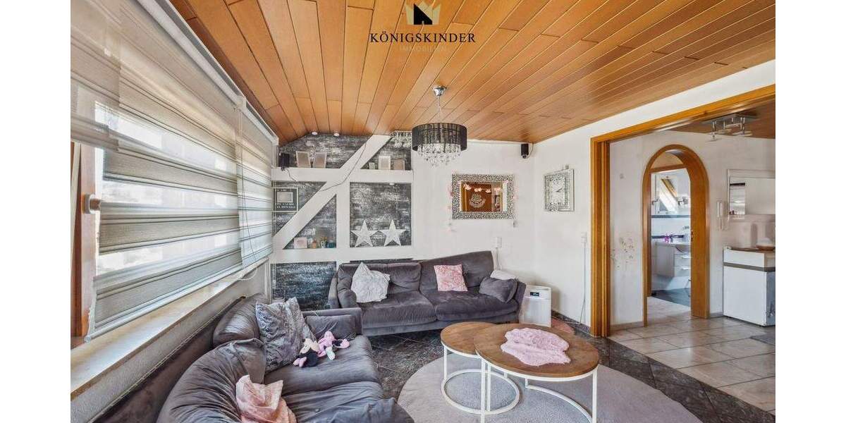 Mehrfamilienhaus, Wohnhaus Weinstadt Beutelsbach - 8 Zimmer, 269 m&sup2;, 1.050.000&euro; | Angebot:24906680