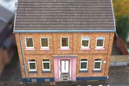 Büro-Wohnhaus inkl. Anbau u. großen Innenhof zu verkaufen 1 zimmer