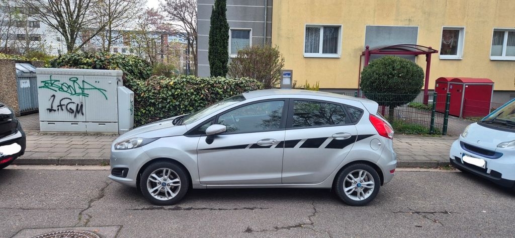 Ford Fiesta 128.200 km 5.300 &euro; Thale 06502