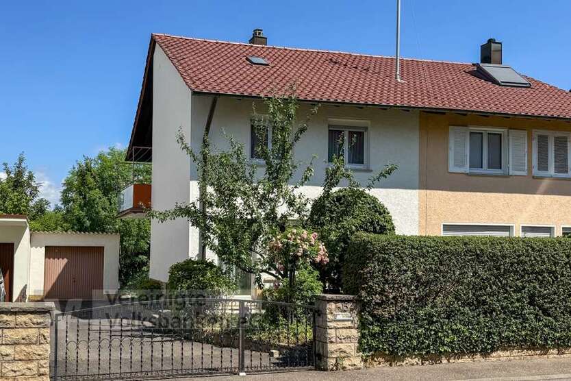Haus zum Kaufen in Möglingen 449.000 € 80 m²