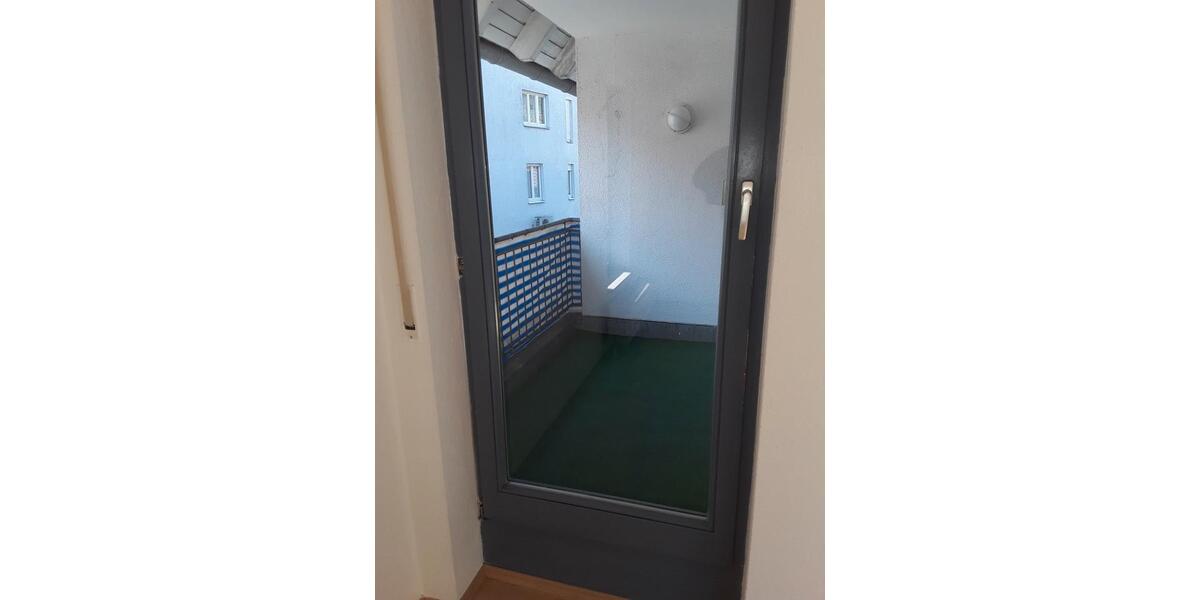 Etagenwohnung Sulz am Neckar - 2.5 Zimmer, 60 m&sup2;, 150.000&euro; | Angebot:26919945