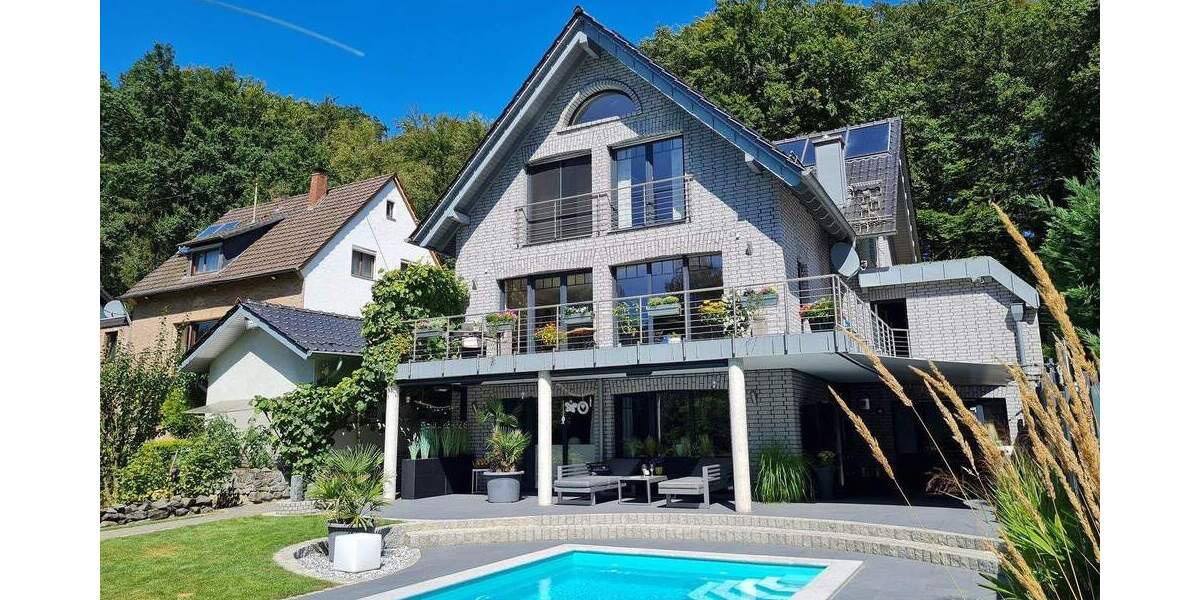 Einfamilienhaus Much / Niederheimbach Niederheimbach - 6 Zimmer, 224 m&sup2;, 1.100.000&euro; | Angebot:25317830