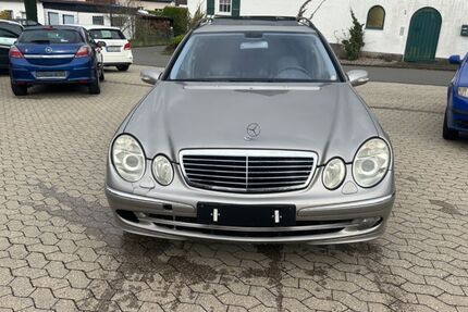Mercedes-Benz E 220 294.471 km 1.300 &euro; Müllenbach 53520