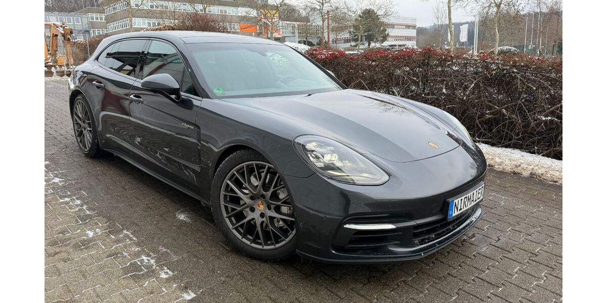 Porsche Panamera 189.000 km 49.900 &euro; Taunusstein 65232