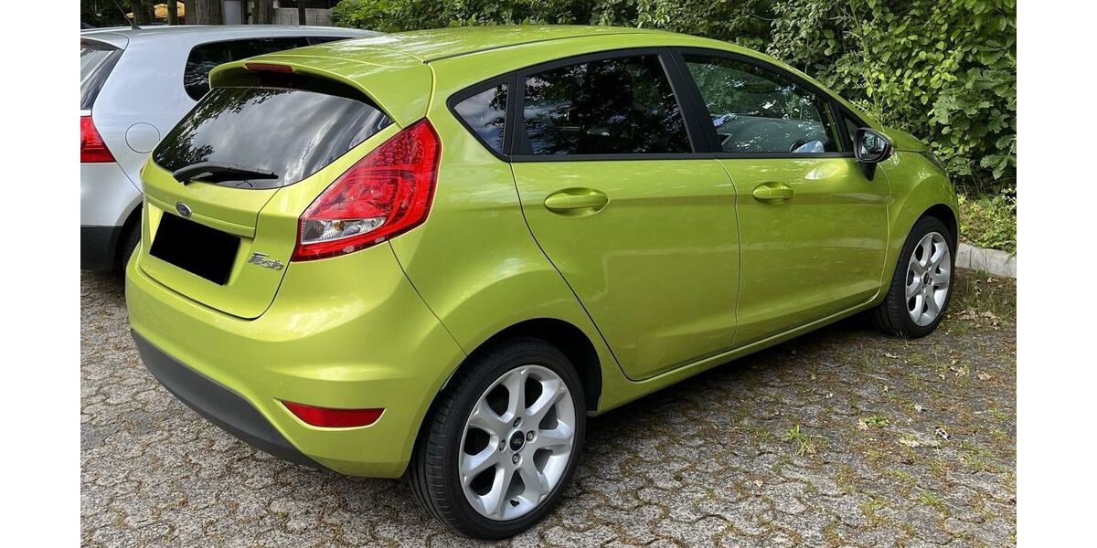 Ford Fiesta 69.900 km 5.000 &euro; Gießen 35392