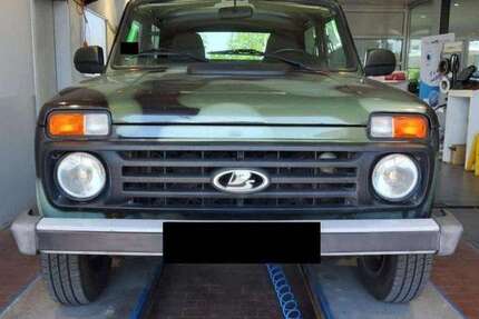 Lada Taiga 48.457 km 13.440 &euro; Tuttlingen 78532