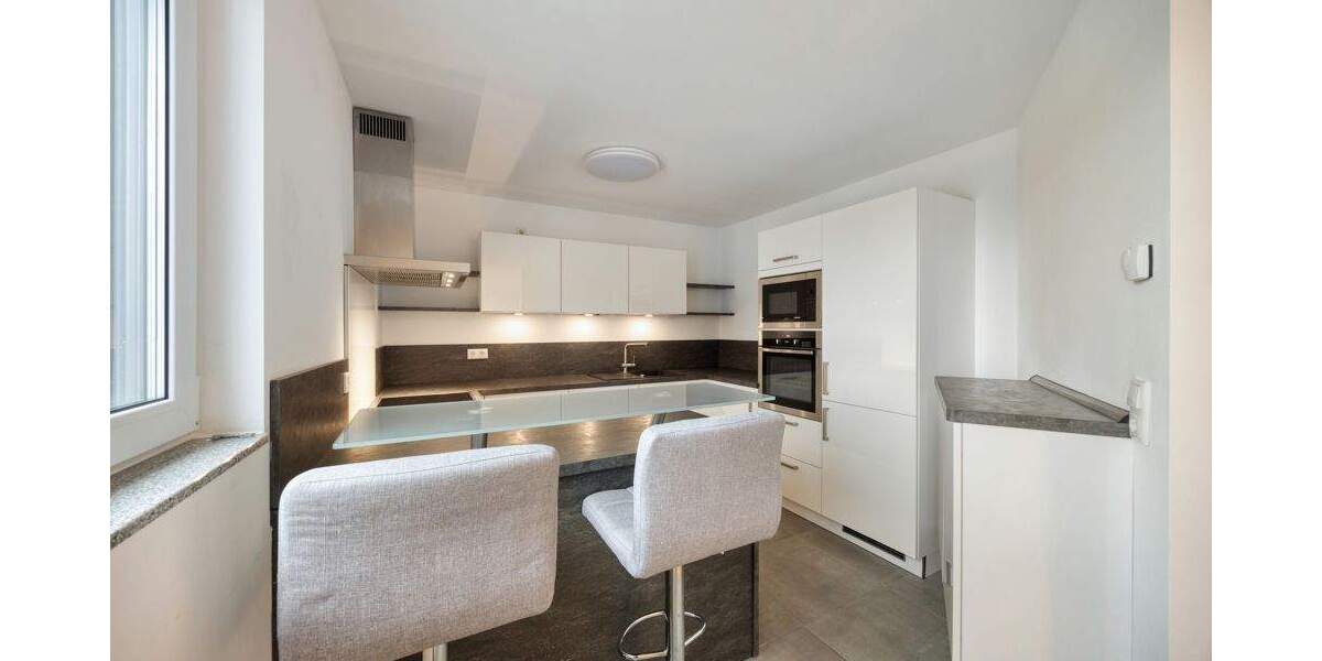 **** Jetzt schon an die Zukunft denken, Dachgeschosswohnung mit Ambiente in jeder Lebenslage **** 3 zimmer