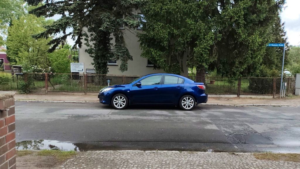Mazda 3 138.000 km 4.700 &euro; Kleinmachnow 14532