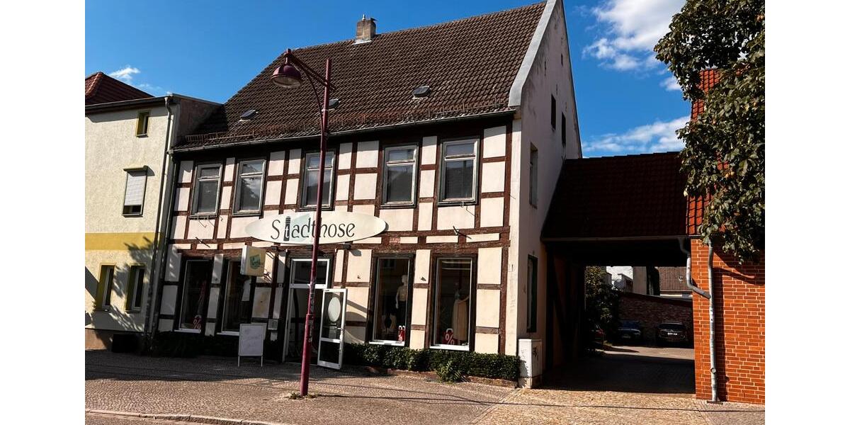 Mehrfamilienhaus, Wohnhaus Genthin - 85.000&euro; | Angebot:26886543