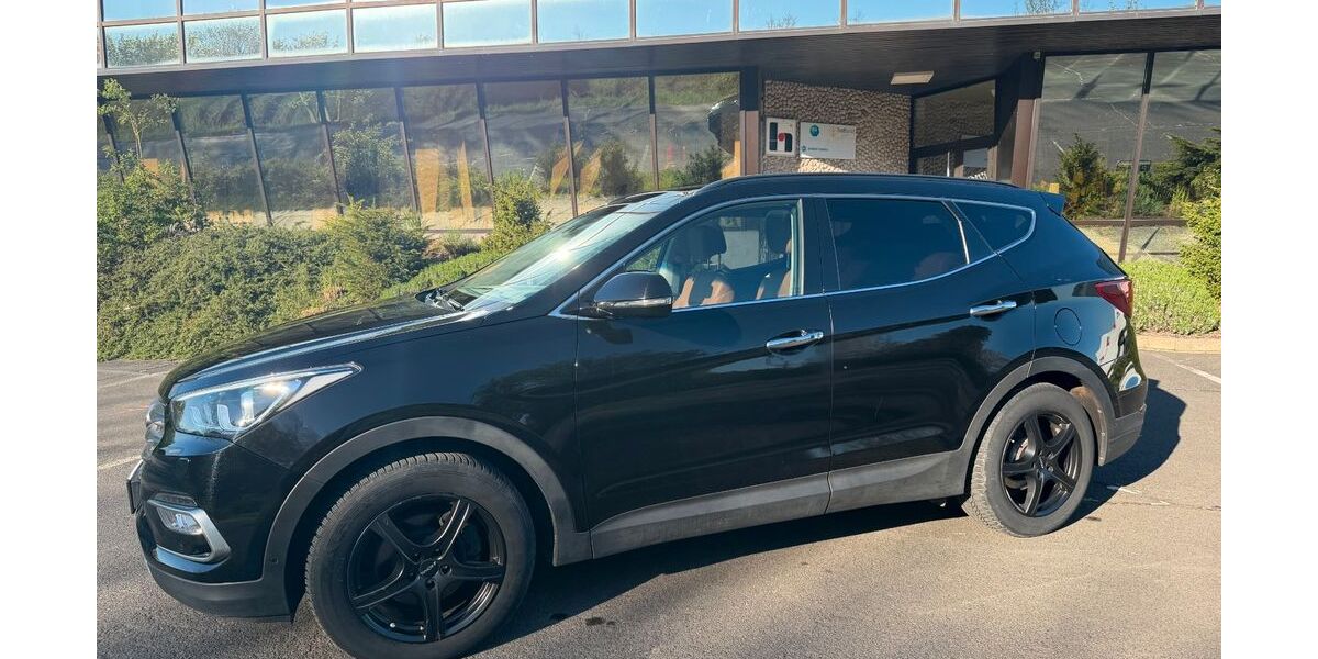 Hyundai SANTA FE 71.720 km 19.900 &euro; Deensen 37627