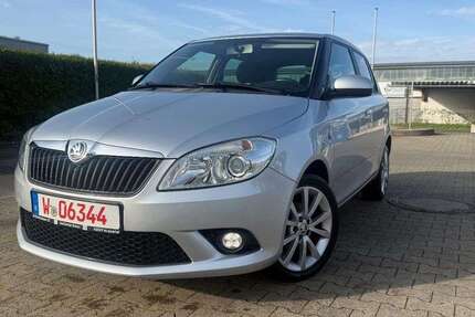 Skoda Fabia 99.000 km 5.990 &euro; Wuppertal 42329