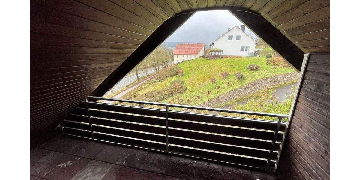 Etagenwohnung Horn-Bad Meinberg Billerbeck - 5 Zimmer, 167 m&sup2;, 999&euro; | Angebot:25581576