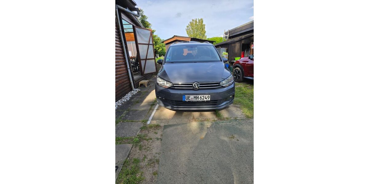VW Touran 125.000 km 21.400 &euro; Suderburg/Niedrsachsen 29556