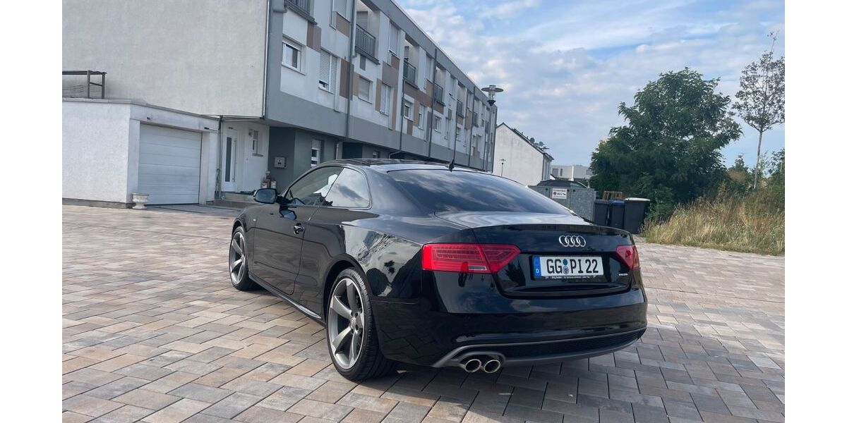 Audi A5 159.000 km 16.900 € Kelsterbach 65451