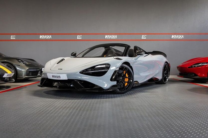 765LT