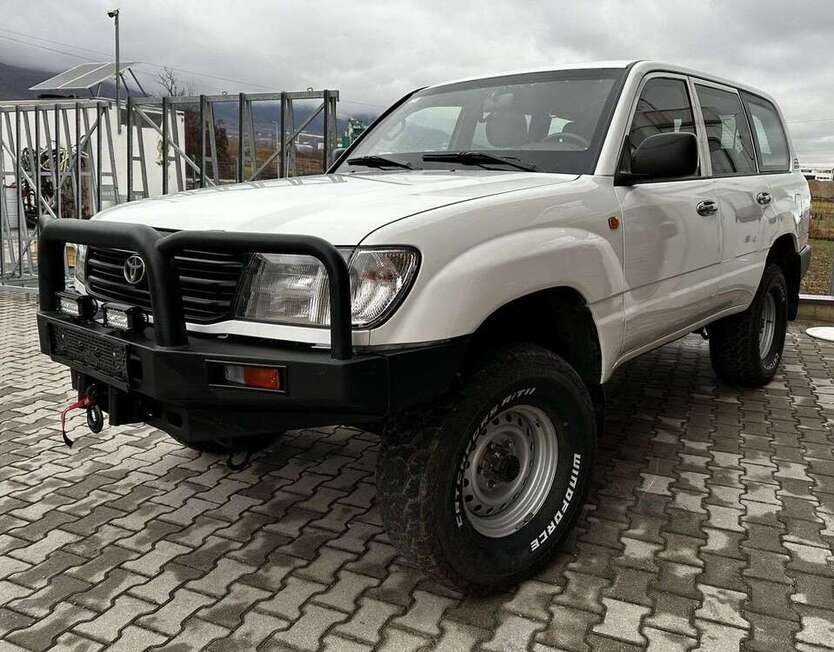 Land Cruiser