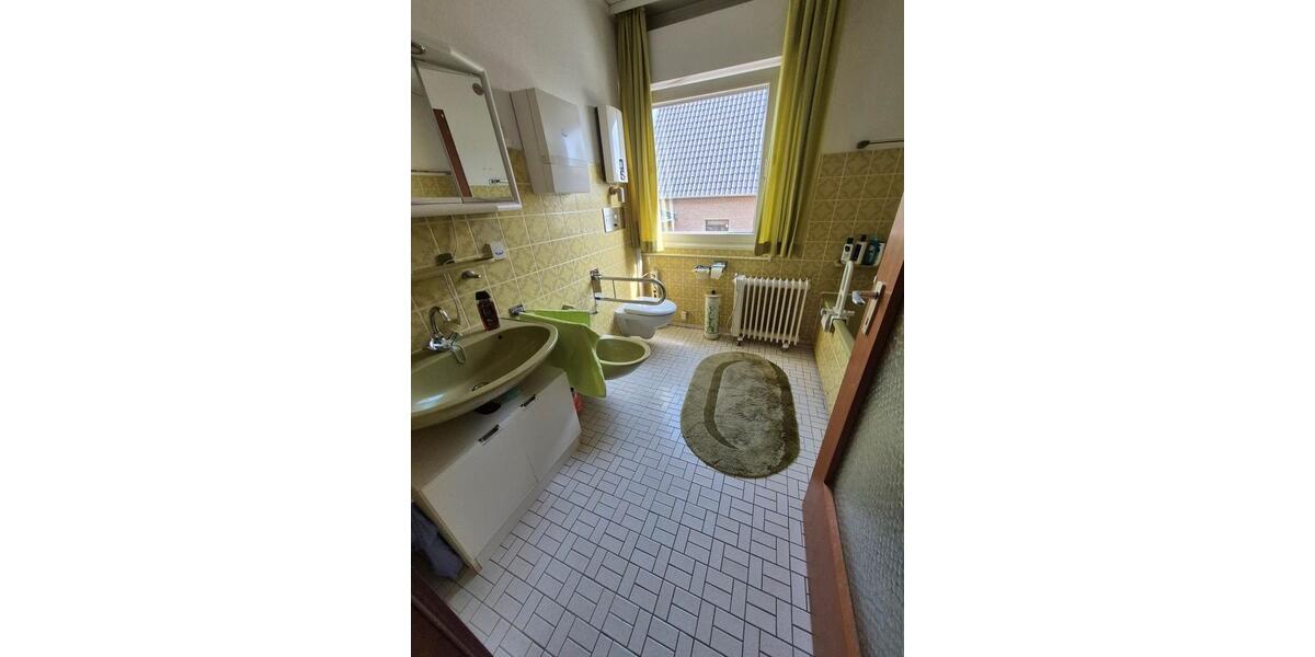 Mehrfamilienhaus, Wohnhaus Bad Salzdetfurth - 8 Zimmer, 196 m&sup2;, 279.000&euro; | Angebot:26495935