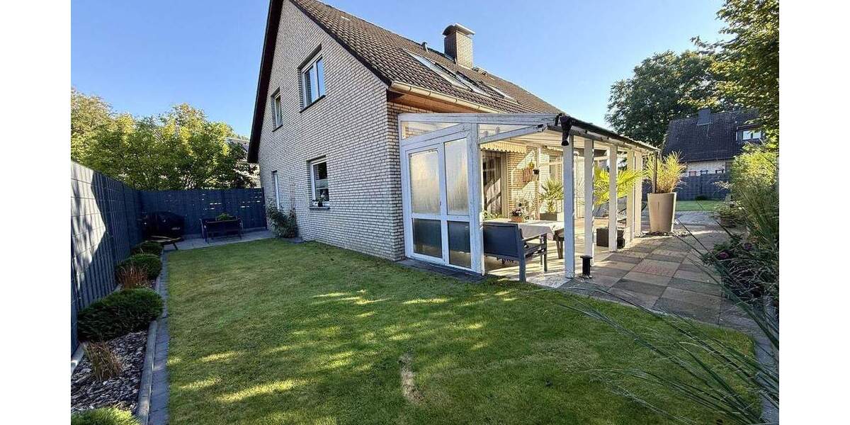 Mehrfamilienhaus, Wohnhaus Lotte Halen - 8 Zimmer, 193 m&sup2;, 549.000&euro; | Angebot:25673352