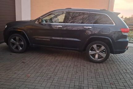 Jeep Grand Cherokee 78.225 km 28.000 &euro; Schwarzenbruck 90592