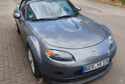 Mazda MX-5 96.000 km 8.900 &euro; Lingenfeld 67360