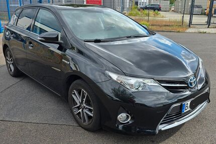 Toyota Auris 161.000 km 9.700 € Berlin 12487