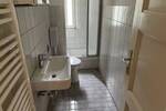 Gemütliche 3 Zimmer-Wohnung in einem äußerst gepflegten Haus im 3. OG, Tageslichtbad mit Dusche - EBK kann abgelöst werden - Studenten willkommen