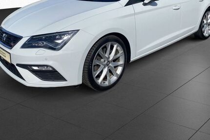 Seat Leon 104.950 km 15.833 &euro; Kassel 34123