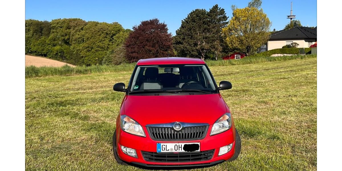 Skoda Fabia 109.000 km 3.990 &euro; Leichlingen 42799