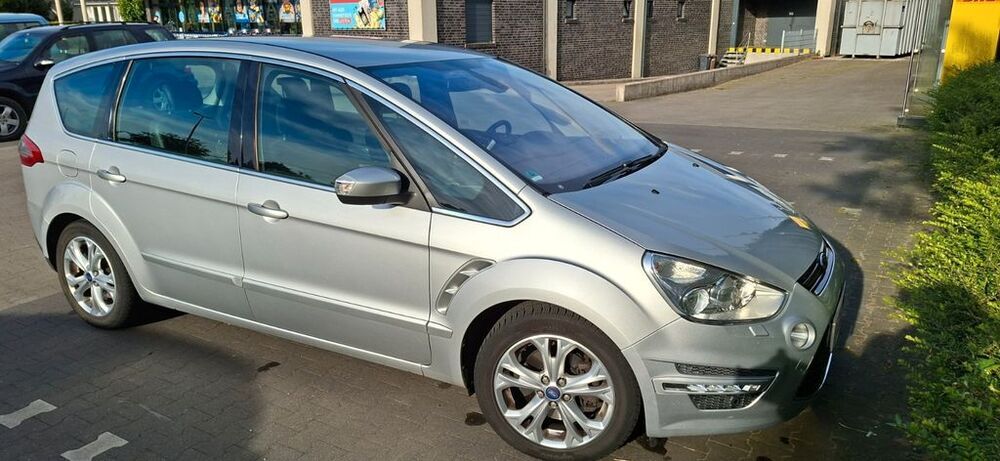 S-Max