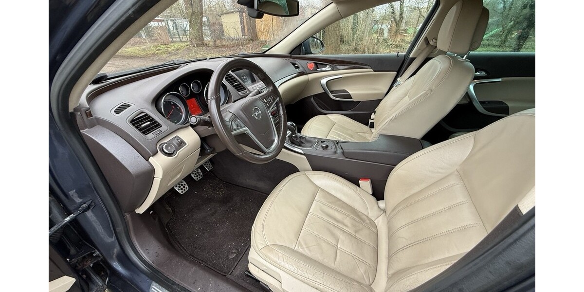 Opel Insignia 361.700 km 3.200 &euro; Greifswald 17489