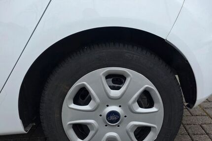 Ford Fiesta 116.800 km 4.350 &euro; Celle 29221