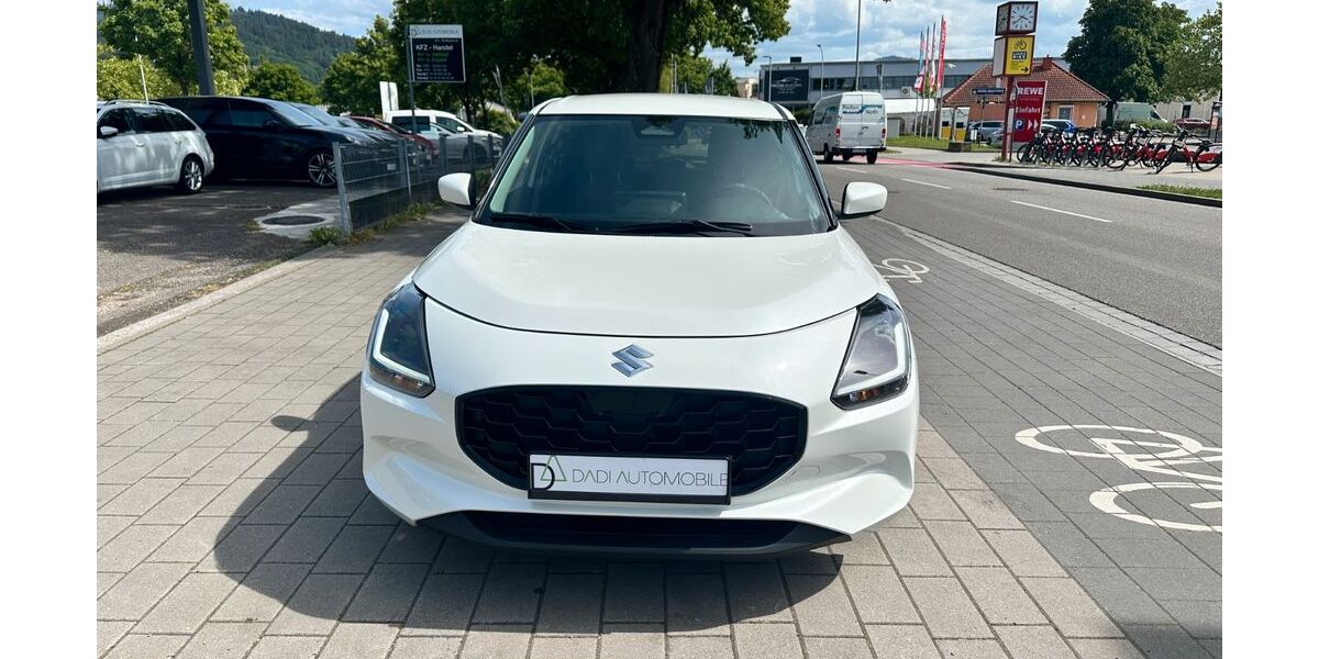 Suzuki Swift 27.411 km 16.490 &euro; Freiburg 79108