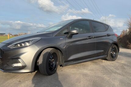 Ford Fiesta 49.000 km 14.000 € Inden 52459